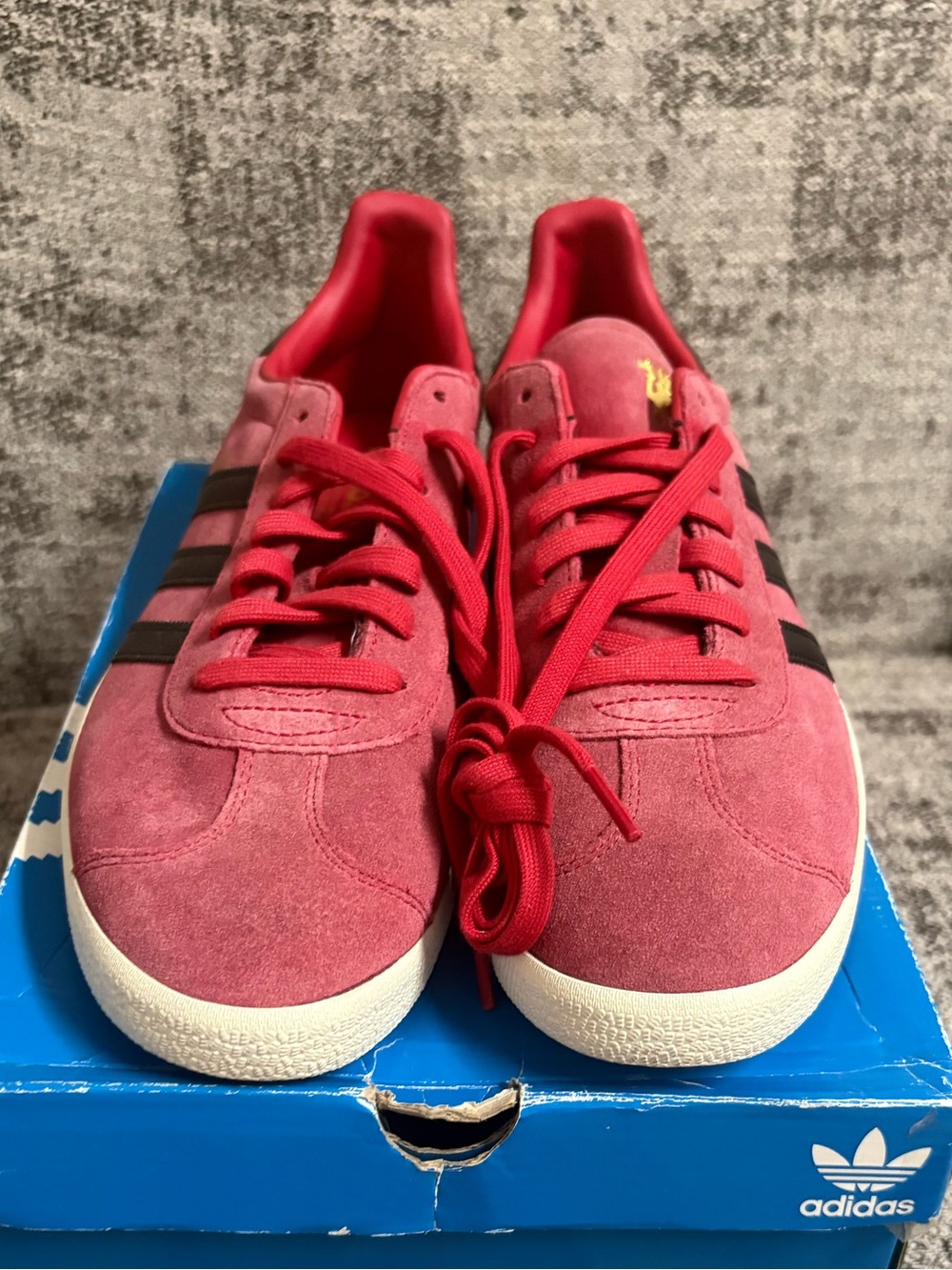 adidas Gazelle Men Suede Sneakers Size 12
